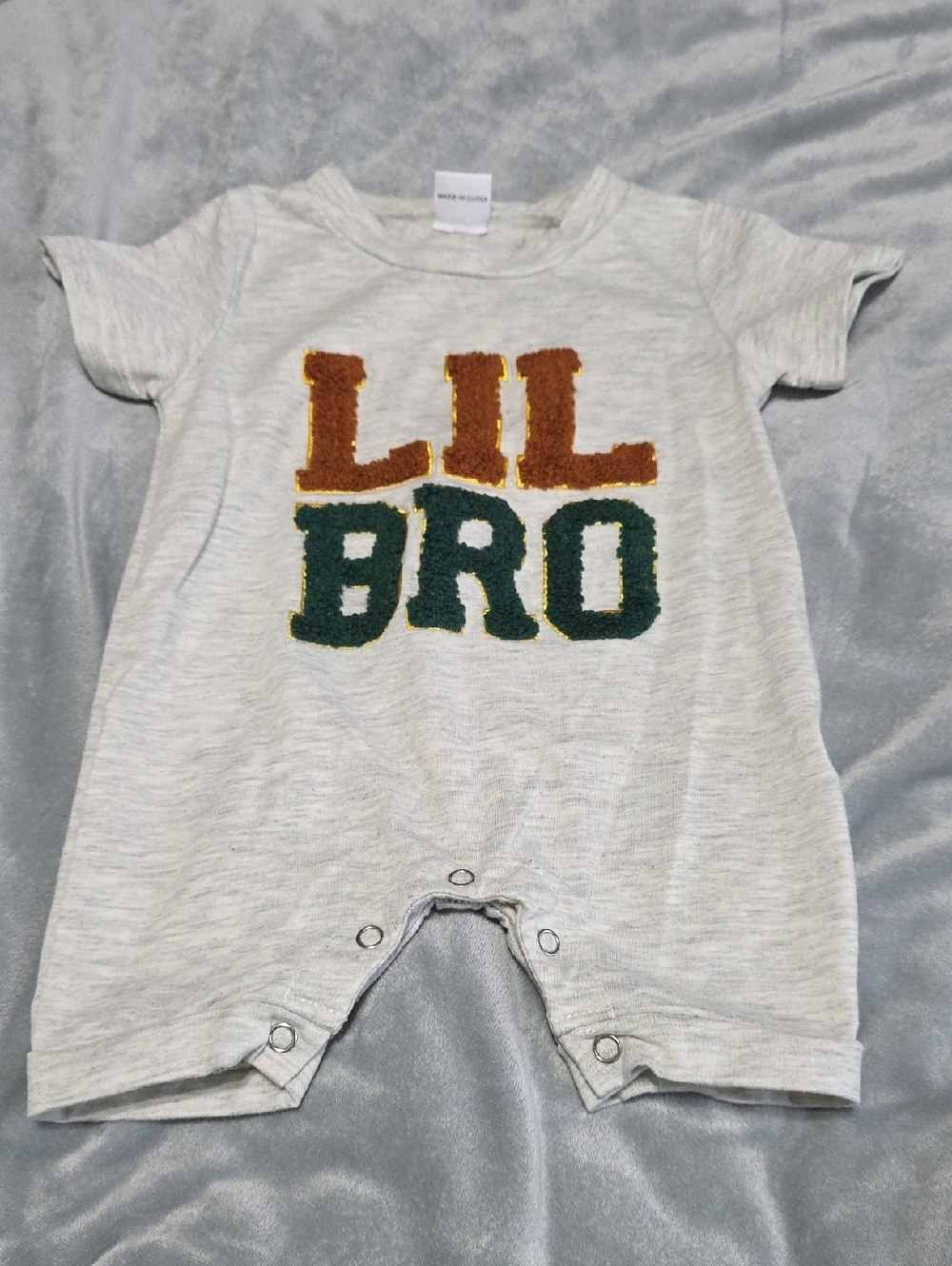 Chenille 'LIL BRO' Baby Romper in Heather Grey